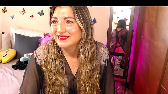 Jolie-Mature online show from 09-19-25, 09:48