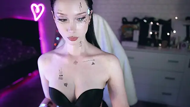  Uindi  online show from 01-22-25, 05:06