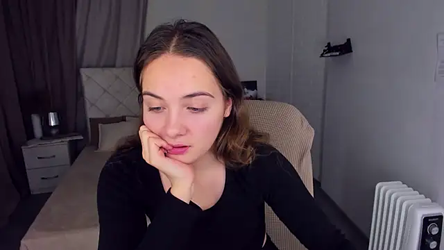 KristinaLoison online show from 12-10-24, 07:11