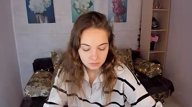 KristinaLoison online show from 12-26-24, 04:14