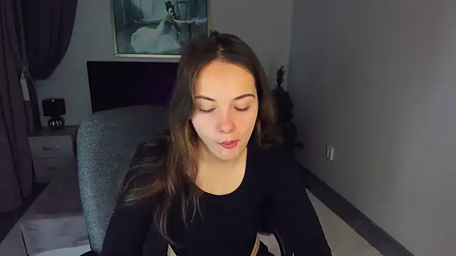 KristinaLoison online show from 01-20-25, 04:23