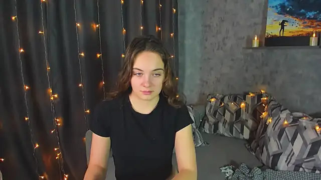 KristinaLoison online show from 02-01-25, 03:18