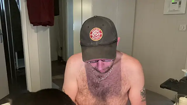 FABIOGLASSES online show from 09-15-25, 05:24