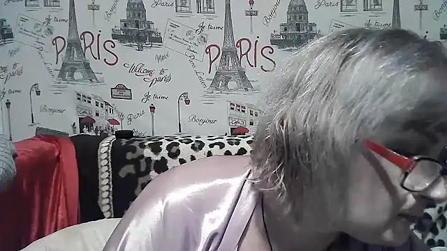 Snapshot of Gina_Marlyn chatting on 12-15-24, 08:25 Gina Marlyn online show from 12-15-24, 08:25