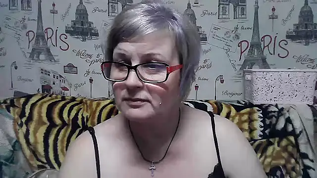 Snapshot of Gina_Marlyn chatting on 01-09-25, 06:15 Gina Marlyn online show from 01-09-25, 06:15