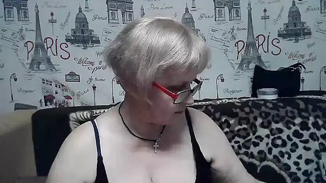 Snapshot of Gina_Marlyn chatting on 01-27-25, 06:52 Gina Marlyn online show from 01-27-25, 06:52