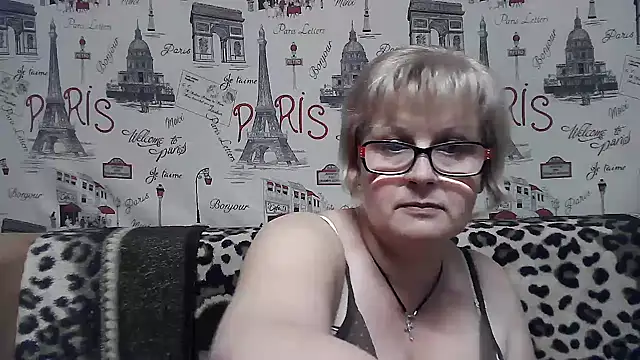 Snapshot of Gina_Marlyn chatting on 02-10-25, 07:49 Gina Marlyn online show from 02-10-25, 07:49