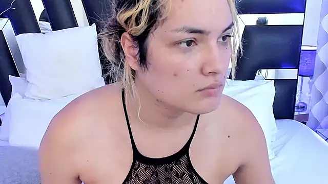 Snapshot of katya_kozlov chatting on 03-03-25, 06:37 katya kozlov online show from 03-03-25, 06:37