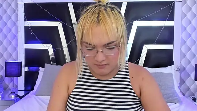 katya kozlov online show from 11-17-25, 04:40