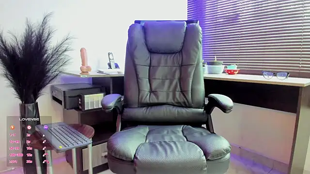 xkull666 online show from 04-10-26, 09:08