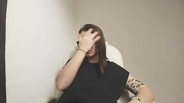 Arya starrk online show from 02-12-25, 02:43