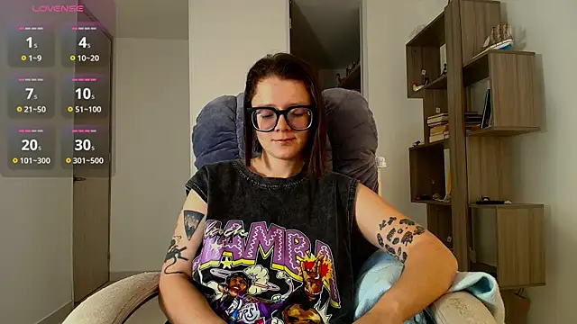 Arya starrk online show from 11-20-25, 01:44