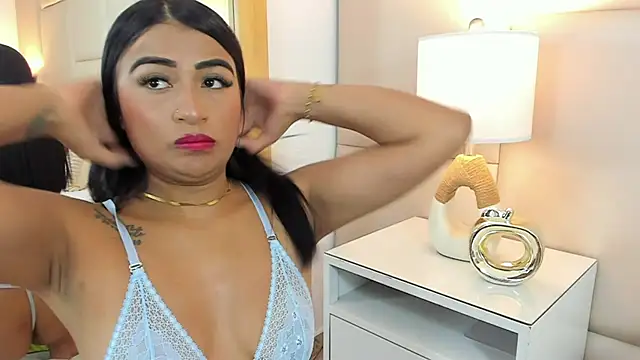 AntoniaRoss  online show from 11-14-25, 12:59