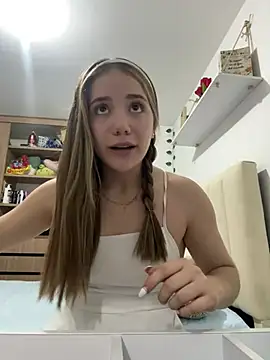 ShelbyHagen online show from 01-28-25, 10:12