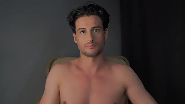 Keen   Luckystrike online show from 12-06-24, 11:25