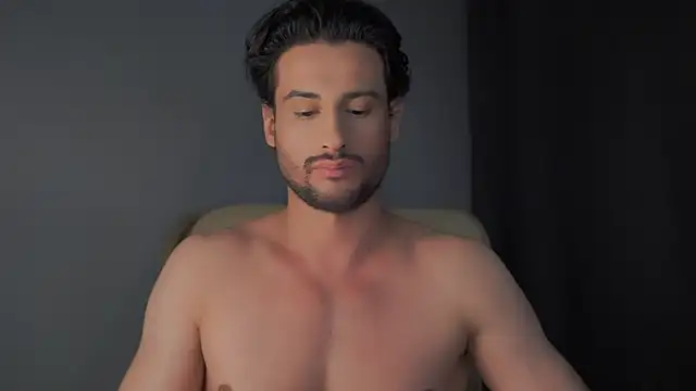 Keen   Luckystrike online show from 12-15-24, 09:13