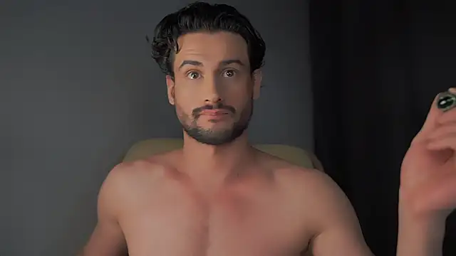 Keen   Luckystrike online show from 12-18-24, 05:31