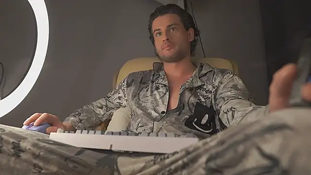 Keen   Luckystrike online show from 03-21-25, 03:55