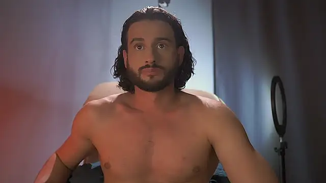 Keen   Luckystrike online show from 10-07-25, 03:31