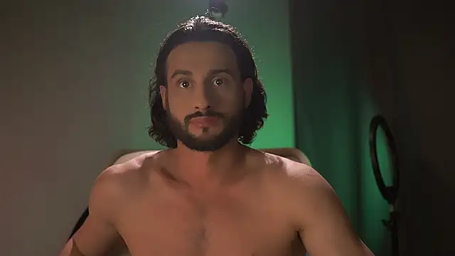 Keen   Luckystrike online show from 10-10-25, 05:12