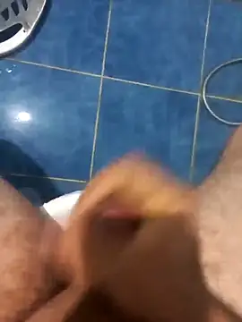 Snapshot of Sexoloji092 chatting on 02-16-25, 02:32 Sexoloji092 online show from 02-16-25, 02:32