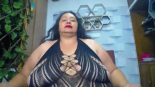 TistMature online show from 09-11-25, 01:11