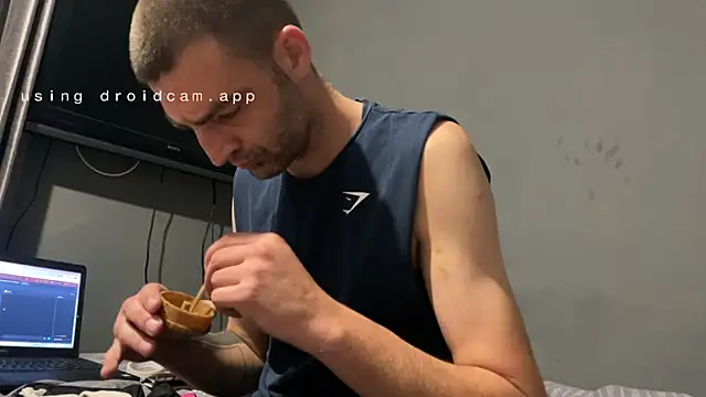 ThatGuyNextDoor1992 online show from 09-17-25, 09:05