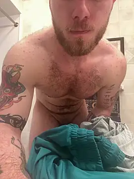 Snapshot of HungJr5255 chatting on 12-20-24, 11:10 HungJr5255 online show from 12-20-24, 11:10