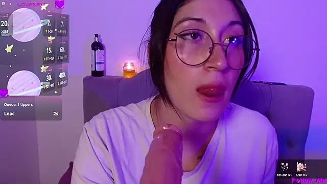 Red-moon1 online show from 01-19-25, 02:49