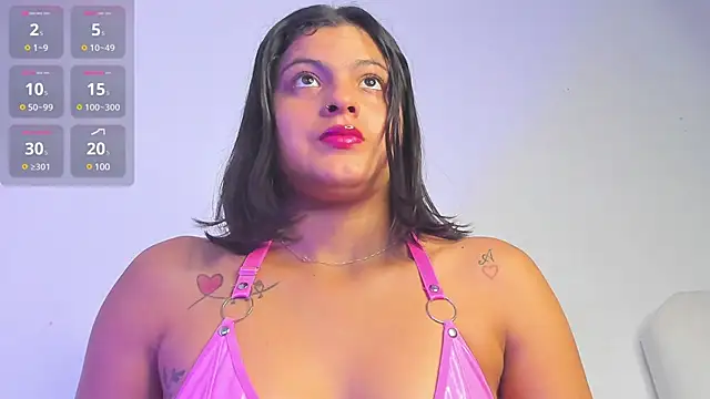 Snapshot of Megan_browns1 chatting on 01-07-25, 01:03 Megan browns1 online show from 01-07-25, 01:03