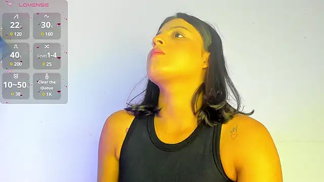 Snapshot of Megan_browns1 chatting on 01-27-25, 12:58 Megan browns1 online show from 01-27-25, 12:58