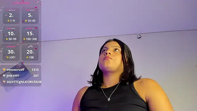 Snapshot of Megan_browns1 chatting on 01-27-25, 07:03 Megan browns1 online show from 01-27-25, 07:03