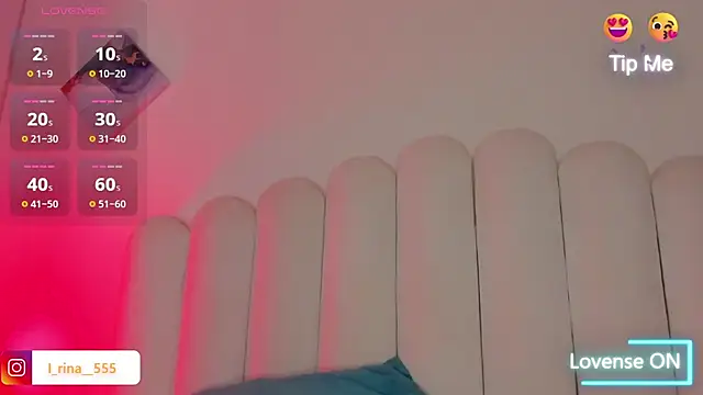 Snapshot of Megan_browns1 chatting on 02-01-25, 01:09 Megan browns1 online show from 02-01-25, 01:09