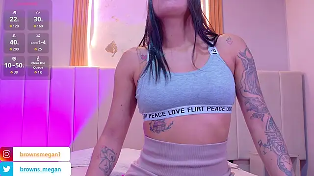 Snapshot of Megan_browns1 chatting on 12-03-25, 01:09 Megan browns1 online show from 12-03-25, 01:09