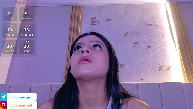 Snapshot of Megan_browns1 chatting on 02-27-26, 01:11 Megan browns1 online show from 02-27-26, 01:11