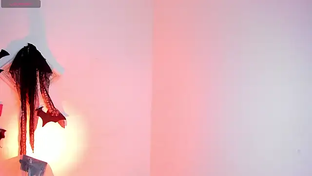 sophiaamethystt online show from 10-09-25, 09:02