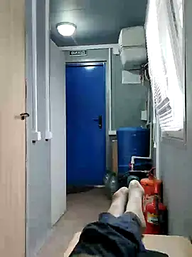 Snapshot of Eln1no69 chatting on 10-22-25, 11:54 Eln1no69 online show from 10-22-25, 11:54