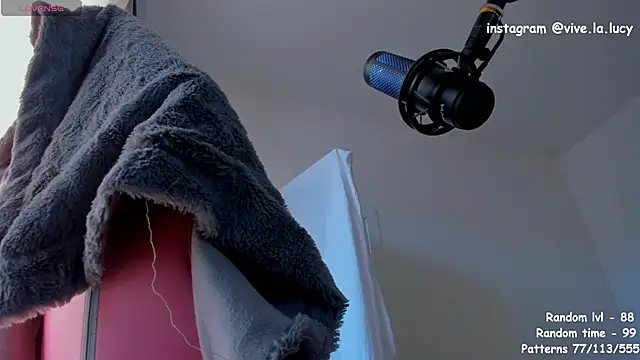 Snapshot of Lucy_Ember chatting on 12-15-24, 11:55 Lucy Ember online show from 12-15-24, 11:55