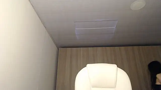 Selene93 online show from 03-08-25, 04:17