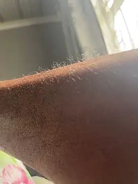 Snapshot of Ieatboth chatting on 02-21-26, 08:04 Ieatboth online show from 02-21-26, 08:04