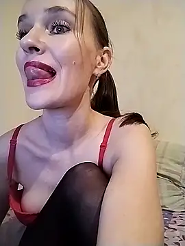 AimeeFair online show from 03-10-25, 04:57