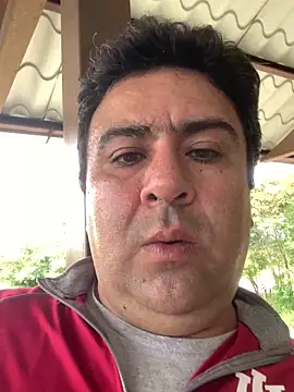 EmilianoGt online show from 10-24-25, 05:09