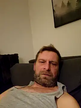 Snapshot of Mjn34 chatting on 02-11-26, 06:18 Mjn34 online show from 02-11-26, 06:18