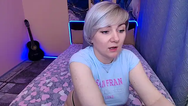 BlondPearl online show from 09-14-25, 08:30