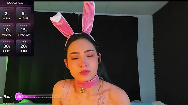 Snapshot of rosario215B chatting on 12-10-24, 01:11 rosario215B online show from 12-10-24, 01:11