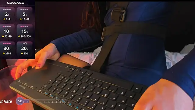 Snapshot of rosario215B chatting on 12-13-24, 08:20 rosario215B online show from 12-13-24, 08:20