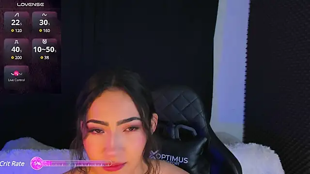 Snapshot of rosario215B chatting on 03-18-25, 02:15 rosario215B online show from 03-18-25, 02:15