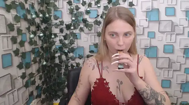 klerkarina online show from 01-03-25, 09:04