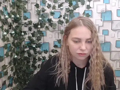 klerkarina online show from 01-11-25, 05:41