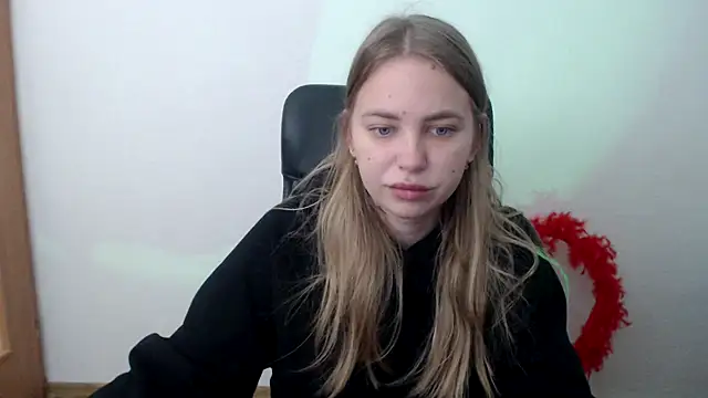 klerkarina online show from 10-23-25, 04:34